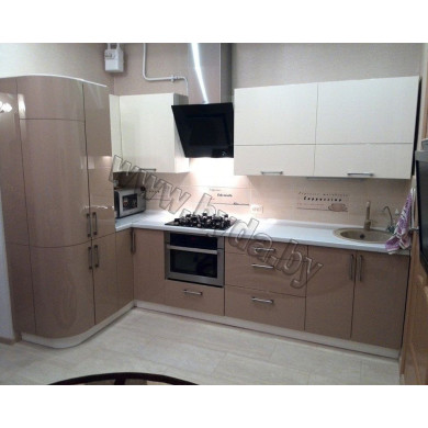 Угловая кухня