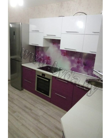 Угловая кухня. Белая с фиолетовым и фотоскиналью "Орхидеи"