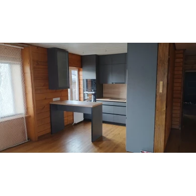 Кухня серая